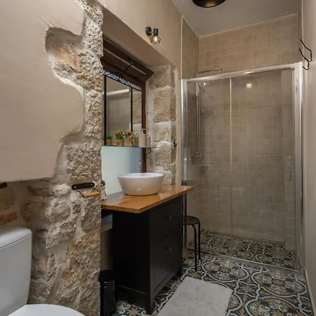 Villa Dalmatia | Luxury Stone Villa With Pool & Tennis Villa *