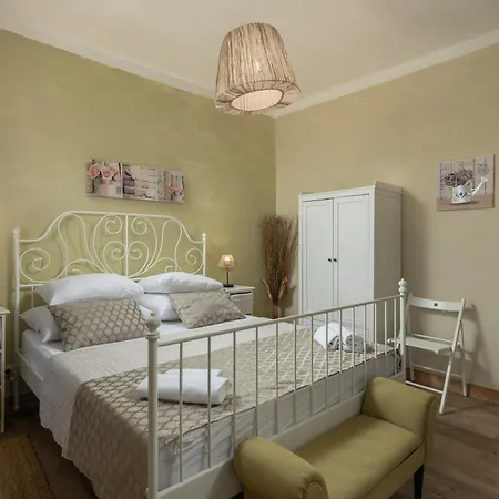 Villa Dalmatia | Luxury Stone Villa With Pool & Tennis Villa