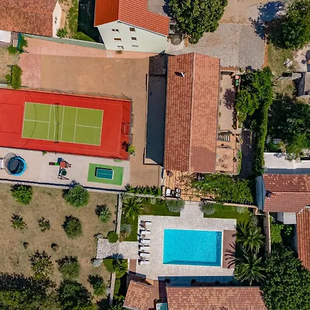 Villa Dalmatia | Luxury Stone Villa With Pool & Tennis Villa