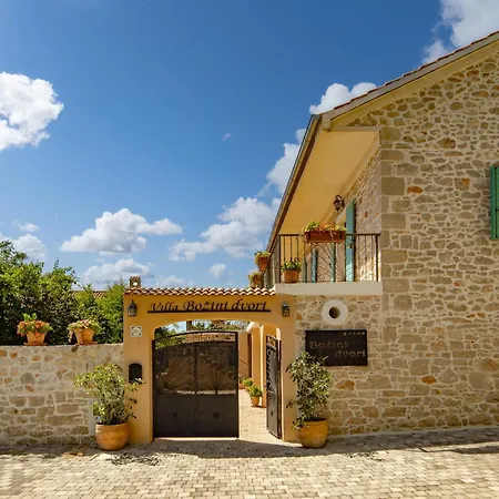 Villa Dalmatia | Luxury Stone Villa With Pool & Tennis