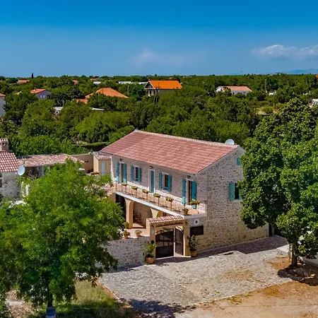 Dalmatia | Luxury Stone With Pool & Tennis Villa *